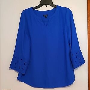 Talbots  blue 3/4 sleeve lace embroidered look cut work  sleeve Sz L
